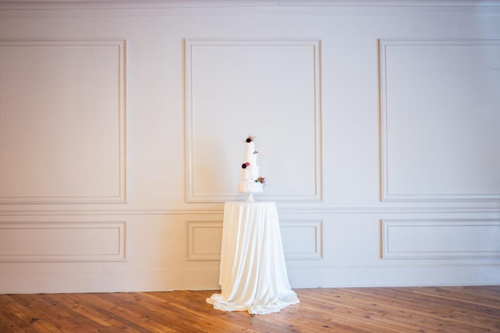 Ceremony and Reception at the Same Venue: How a Room Flip Really Works