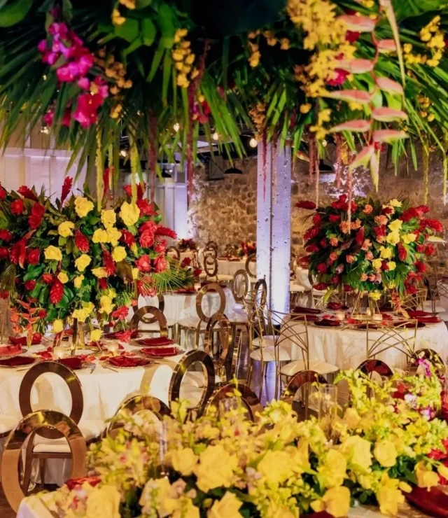 Throwing it back to this explosively colorful and enchanting space transformation 💛 Our celebration spaces are historic, which means they have built in character, but we love seeing what our clients and their creative team are able to bring to bring to life in Fetewell venues! 

Venue: @mainstreetballroom @fetewell 
Planning + Design: @bastonishedevents 
Photographer: @photosbyreem 
Floral Designer and Rentals: @betheleventsproduction 
Lighting: @thelightsourcecompany 
Rentals: @tablemannersdc 
Emcee: @freshimpressionz 
DJ: @itsearthkwak 
Bride + Groom: @sansah @bsakyi

Tablescape | Wedding Decor | Colorful Wedding 
#maryland #marylandwedding #ellicottcity #fetewell #oldellicottcity  #mainstreetballroom #ellicottcitywedding #weddingvenue