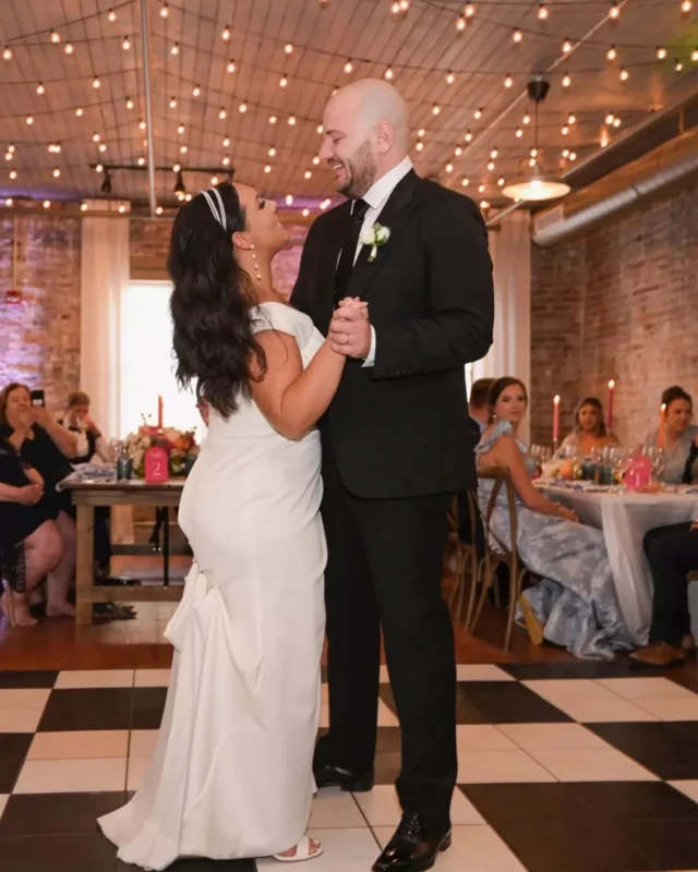 Nothing but the music, the moment, and each other.

Venue: @savannahbottleworks @fetewell 
Planner: @lm.eventcoordination 
Photography: @jeffandmollie

#firstdance #newlyweds #ido #weddingday #weddingreception  #fetewell #savannahbottleworks #fetewellvenue #brickhall #historicweddingvenue #savannahgeorgia