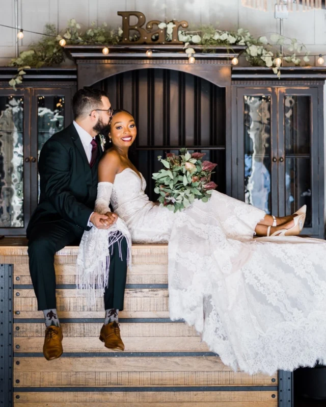 This might be our new favorite photo 🤍 

This bar set up is included in all rentals! Decorate to your heart’s content 

Photography: @oncelikeaspark
Coordination: @yourday_yourway
Florals: @sbblooms
Catering: @beefalobobs
Gown: @bridalboutiquecolumbia
Bridesmaid Dresses: @azazieofficial
Rings: @doamore @davidyurman
Ice Cream: @jenisicecreams 
Bride: @jesslallz

#mainstreetballroom #marylandweddingvenue #marylandwedding #dmvwedding #historicweddingvenue #2025wedding #weddingtrends #pinterestwedding #outdoorweddingvenue