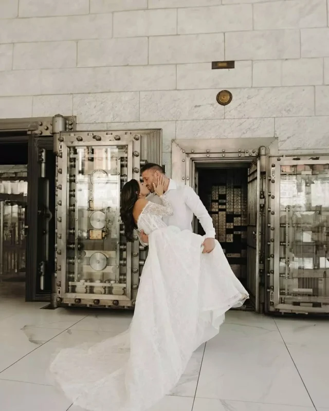 History in the walls, celebration in the air✨🏛️

The vault at Citizens Ballroom continues to be one of the most striking spots in the venue—and this couple made it their own.

Repost from: @reaganelphotography

Venue: @citizensballroom @fetewell
Photography: @reaganelphotography
Host: @caseyjphotos @chelsearae_photos
Hair: @boho.bridal.babe
Makeup: @facesbysydneyllc
Decor: Something Borrowed WV
Florals: In Full Bloom Flower Farm
Cake: @flourishcakeryandevents
Models: @hoko__23

Wedding Portraits | Maryland Wedding | Fetewell Venue | Frederick Maryland Wedding Venue | #citizensballroom #fetewell  #frederickwedding #historicweddingvenue #weddingvenue #marylandwedding #maryland #fetewell #uniqueweddingvenue #weddinginspo