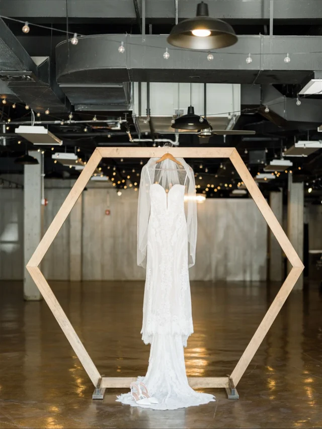 Unfortunately we do love

- Our wooden arch
- First looks behind the barn doors
- The We ❤️ OEC sign at @sucasafurniture 
- Our big vintage windows
- Portraits in the suites 

Photo Creds:
1 & 2- @oncelikeaspark 
3- @kandidartsphotography 
4- @katieharmis 
5- @jessarosemoments 

#mainstreetballroom #marylandweddingvenue #marylandwedding #dmvwedding #historicweddingvenue #2025wedding #weddingtrends #pinterestwedding #outdoorweddingvenue #weddingtips
