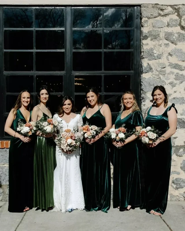 At Fetewell, we believe your venue should be more than a backdrop—it should support every part of your story. Main Street Ballroom does just that, from the first look to the last dance.

Book a tour today—link in bio.

Photography: @katieharmis
Florals: @sunset_florals
Venue: @mainstreetballroom
Band: @bachelorboysband
Catering: @hooplacatering
MUA & Hairs: @makeup_by_farren @lockhouse_x_linsay
Bride: @livin_la_vi_deluca

#mainstreetballroom #oldellicottcity #ellicottcity #ellicottcitywedding #marylandwedding #maryland #weddingvenue #fetewell #weddinginspiration