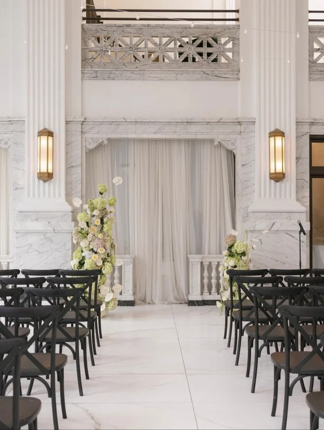 Wondering how we flip the room so fast? Our beautiful drapes also hide tables, plates, and catering set-ups that are ready to go as soon as cocktail hour started! Tricks of the trade if you will 😉

Photography @susanlyphotography 
Florals: @gottefni 
HMUA: @evamuah.dc 

#citizensballroom #marylandwedding #marylandweddingvenue #historicweddingvenue #fetewell #dmvweddingvenue #2025wedding