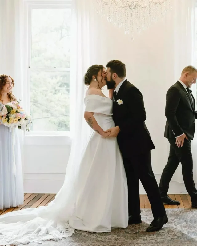 Timeless architecture. Natural light.

Our White Hall ceremony space pairs clean lines with elegant simplicity—designed to honor the significance of the “I do.”

Repost from @ashleecphotography

Photo: @ashleecphotography
Venue: @savannahbottleworks @fetewell
Catering: @chabellacatering
Dress: @camelliasavannah
Coffee: @origincoffee.bar
Hair: @gracefulhairstyles_

#savannahbottleworks #savannahgeorgia #savannahwedding #savannahweddingvenue #georgiawedding #georgiaweddingvenue #fetewell #weddingvenue #eventvenue #historicvenue #weddingceremony #savannahbride #brideandgroom