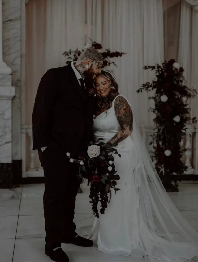 Can’t stop loving you 🤍

Photography @lovefusionphoto 

#citizensballroom #historicweddingvenue #marylandwedding #marylandweddingvenue #dmvwedding #2025weddingtrends #frederickwedding #fallweddinginspo