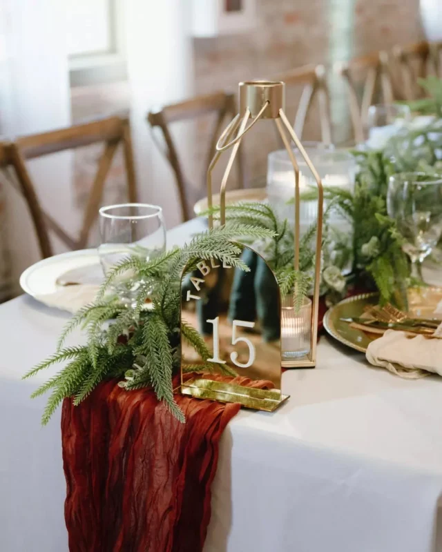 Winter at Savannah Bottle Works feels like something out of a dream.

Pine garlands draped across candlelit tables, soft red accents bringing warmth to the season, and a glow that filled the Brick Hall from end to end. This celebration was proof that winter weddings can be both timeless and full of life—where cozy meets elegant, and every detail tells a story.

Venue: @savannahbottleworks @fetewell
Photography: @ashleecphotography
Planner: @savannahmagoliaevents
Videography: @ardsleyparkproductions
Florals: @peachykeeneflowerfarm
Beauty: @bridalbywonderland_beautybar
Desserts: @grinsandgigglescookieco
DJ + Photo Booth: @allaboutyouentertainment
Rentals: @mccoyseventprofessionals
Hotel: @theannsavannah