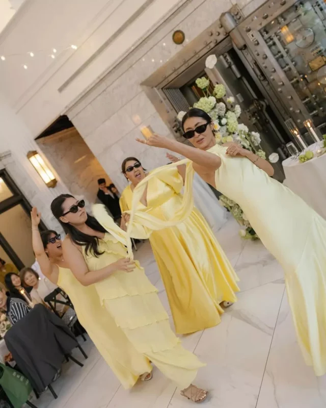 When the dance floor calls, you answer💃✨

Repost from @susanlyphotography

Venue: @citizensballroom @fetewell
Photographer: @susanlyphotography
Florals: @gottefni
Hair + Makeup: @evamuah.dc

#weddingreception #citizensballroom #fetewell  #frederickwedding #historicweddingvenue #weddingvenue #marylandwedding #maryland #fetewell