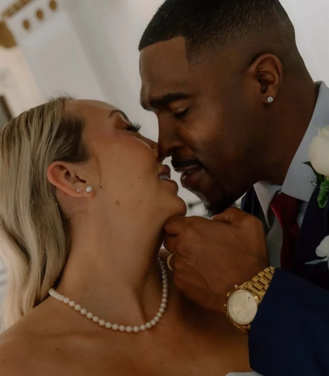 Merry Christmas 🎄 We’re so thankful to end another year surrounded by love every day 🤍

venue - @citizensballroom @thevenueceo florals - @bethesda_florist photography - @dmdavisphotography
HMUA - @meganwiththegoodhair @jkwbeauty

#citizensballroom #historicweddingvenue #2025wedding