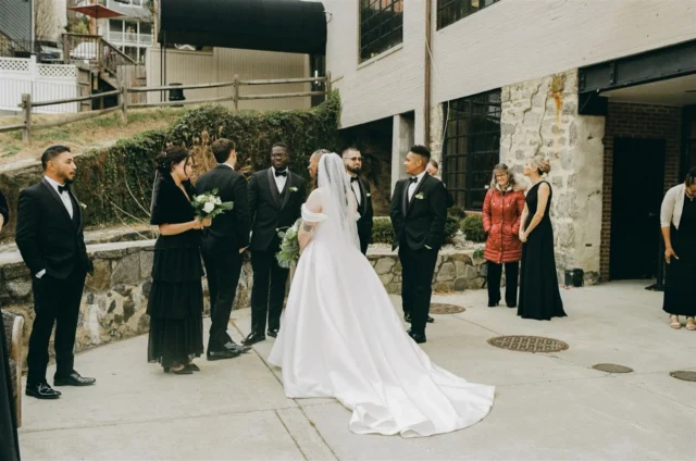 BTS on film 🤍 We love when couples walk around our beautiful town!

Photography: @sharpimpressionsphoto

#mainstreetballroom #historicweddingvenue #weddingfilm