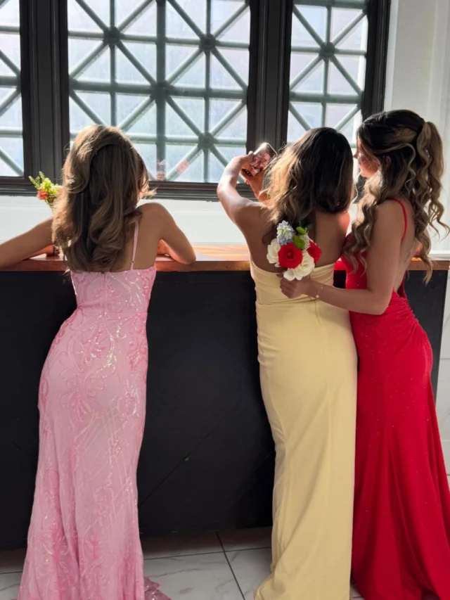 Thank you to everyone that came out to our prom open houses 😊 We love any excuse to dress up and dance!

#citizensballroom #historicweddingvenue #prom2026