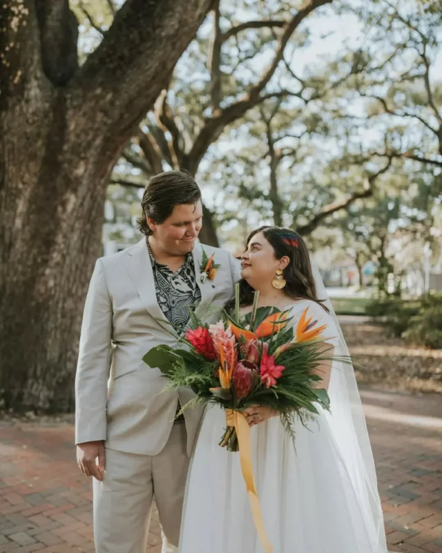 Allison and Patrick came to Savannah Bottle Works with a vision and absolutely zero intention of toning it down 🌴🦩

Tropical, maximalist, completely and unapologetically them. @moonbeamweddings made sure every single detail reflected that.

We love when a couple commits fully to who they are. This wedding never second guessed itself for a single second, and it shows in every frame.

Venue: @savannahbottleworks
Planner: @moonbeamweddings @savvyjay1
Photo + Video: @liveslowproductions
Florals: @lollygagfloral
Signage + Invites: @erinrahill
Beauty: @widowspeaksav
Pies: @mixedfillingspieshop
Catering: @magnoliagrillcatering
DJ: @loganthomasmusic
Dance Floor: @bluechip.co_
Linens + Tableware: @eventworksrentals
Napkins: @smthingvintage 
Getaway Car: @callansclassics
Bride: @allisondupuis
Groom: @theonetruepatrick

savannah wedding venue. tropical wedding decor. summer wedding. 2027 wedding trends. savannah georgia. georgia wedding venue. lowcountry wedding. maximalist wedding design.