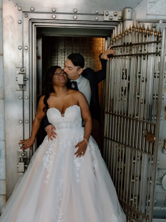 If we don’t post a photo of our vault at least once a week something’s wrong

Photography: @dmdavisphotography 

#citizensballroom #historicweddingvenue #dmvwedding