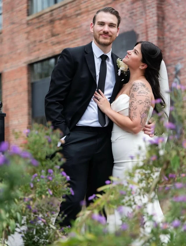 This is why we love OEC ❤️ Hoping for whimsical floral photos- done! Historic cityscape? Yup. Local art? Of course!

Don’t forget to leave time before/after your tour to explore our beautiful town. It’s full of inspiration for your big day 🤍

Photographer: @abi.k.photo
Dress : @punkandboonebridal
Bouquet & Boutonniere: @lyns.flowers Lashes :
@lexiearobeauty
Caterer: @simplyfreshevents
Tattoos: @allys.inklife

#mainstreetballroom #historicweddingvenue #dmvwedding #weddinginspo