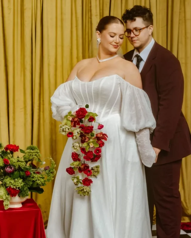 Gold curtains. Deep red blooms. A palette that committed fully instead of playing it safe.

Continental Square Ballroom held every bit of the drama.

Venue: @continentalsquareballroom @fetewell @thevenueceo
Planning, Design + Florals: @thegratercollective
Photography: @philterphoto
Videography: @devonlinvillemedia
Dessert: @sakecakery
Dresses: @love.it.at.stellas
HMU: @mkupthebeautystudio
Models: @caty.mountain @mountain_lib

pennsylvania wedding venue. wedding draping. york pa. historic wedding venue. pa wedding vendors. styled shoot.